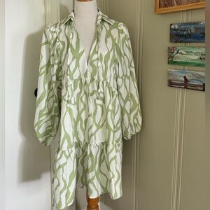 Sunday Up Lydia Leafy green and white mini dress
